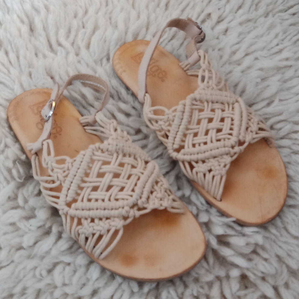 Latigo crochet sandals